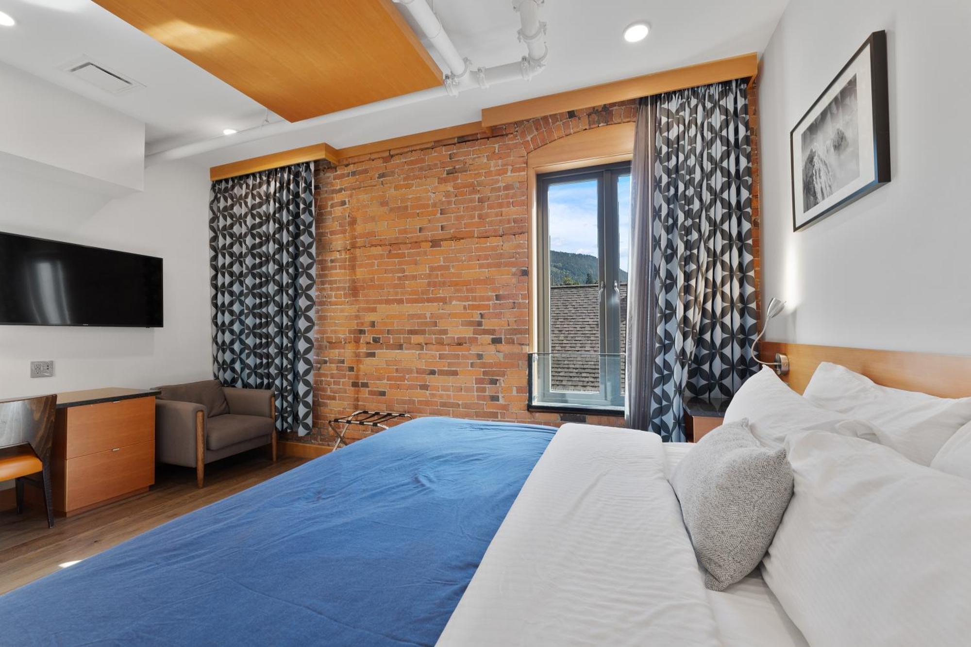 Hotel Savoy 4*